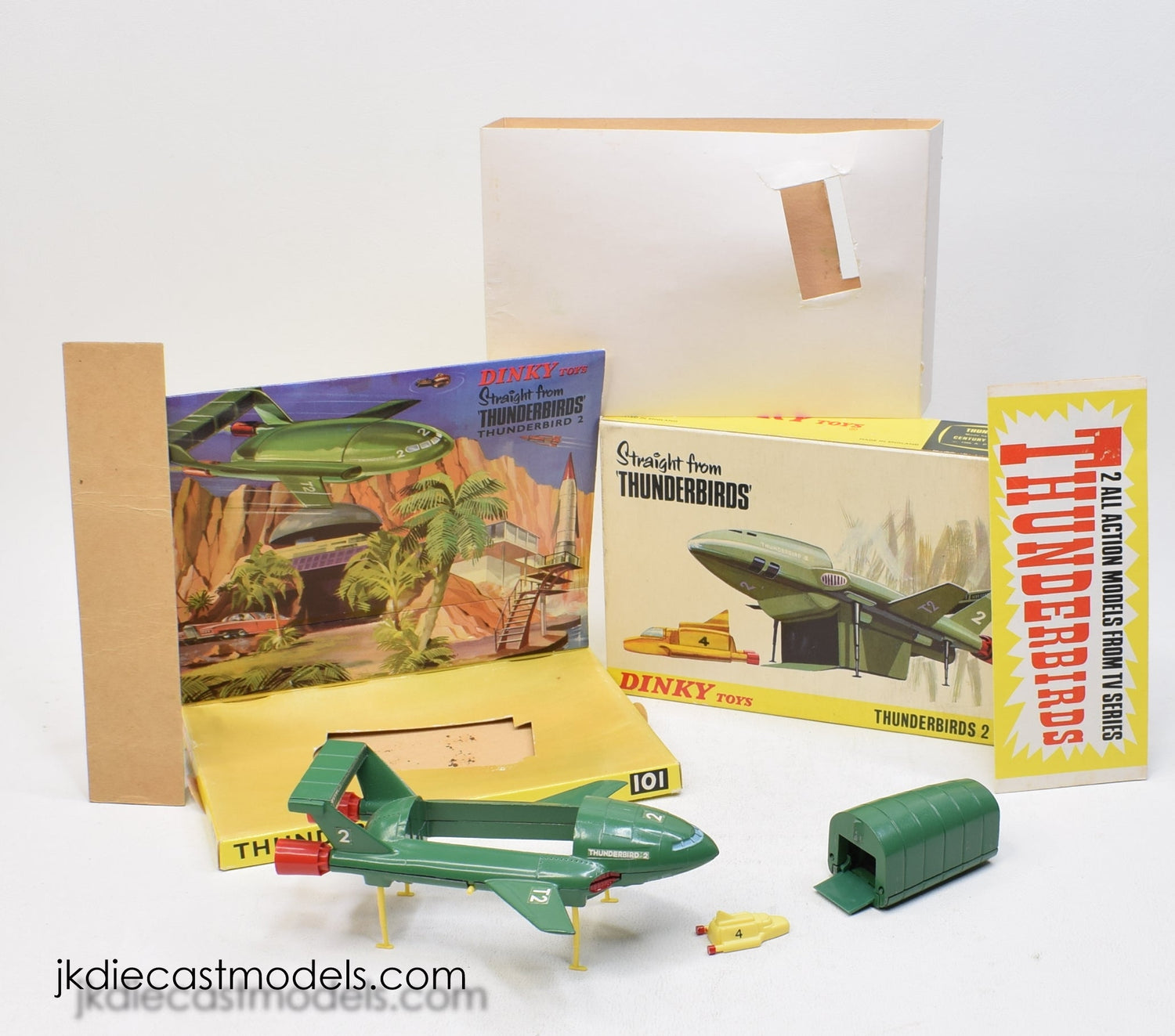 Dinky toy 101 Thunderbird 2 + 4 Virtually Mint/Nice box - ''The Winchester Collection''