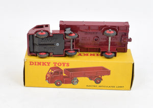 Dinky toys 421 Electric 'British Railways' Lorry Virtually Mint/Boxed