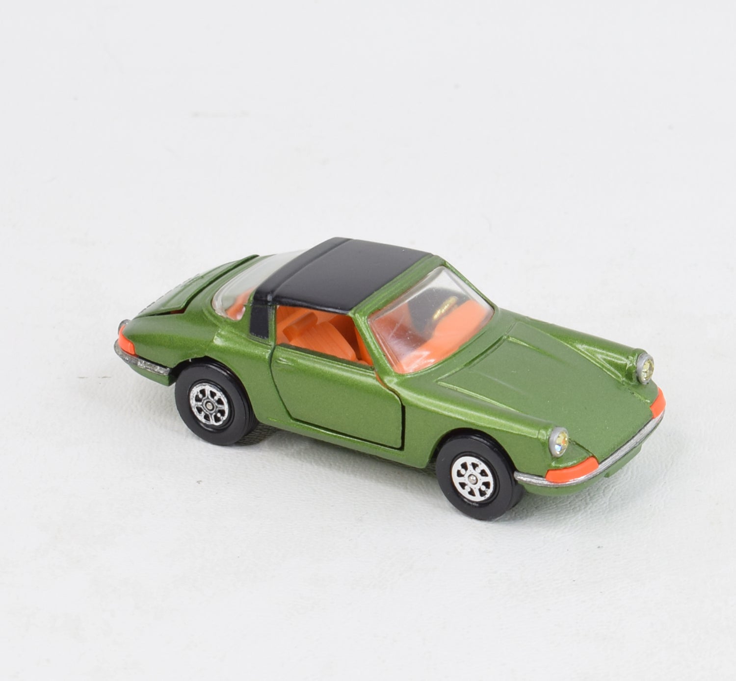 Corgi toys 382 Porsche 911s Virtually Mint 'Weslake Collection'