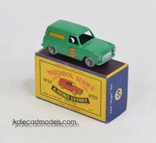 Matchbox Lesney 59 Singer van (Rare dark green)  SPW/B4  Mint/Nice box