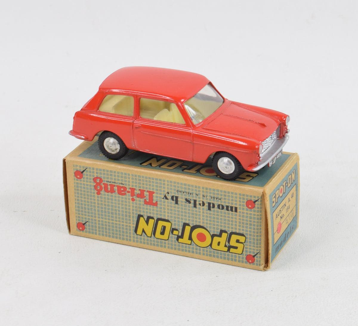 Spot-on 154 Austin A40 Virtually Mint/Nice box