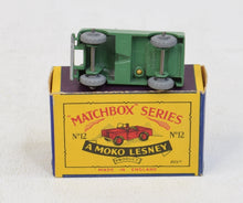Matchbox Lesney 12 Land Rover RW/B1 box Virtually Mint/Lovely box
