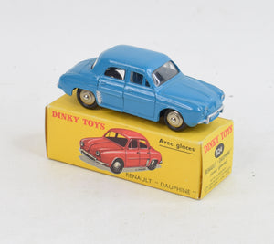 Dinky Toys 24E Renault Dauphine In Green MINT Superb Dinky Toys 24E Renault Dauphine In Green MINT Superb