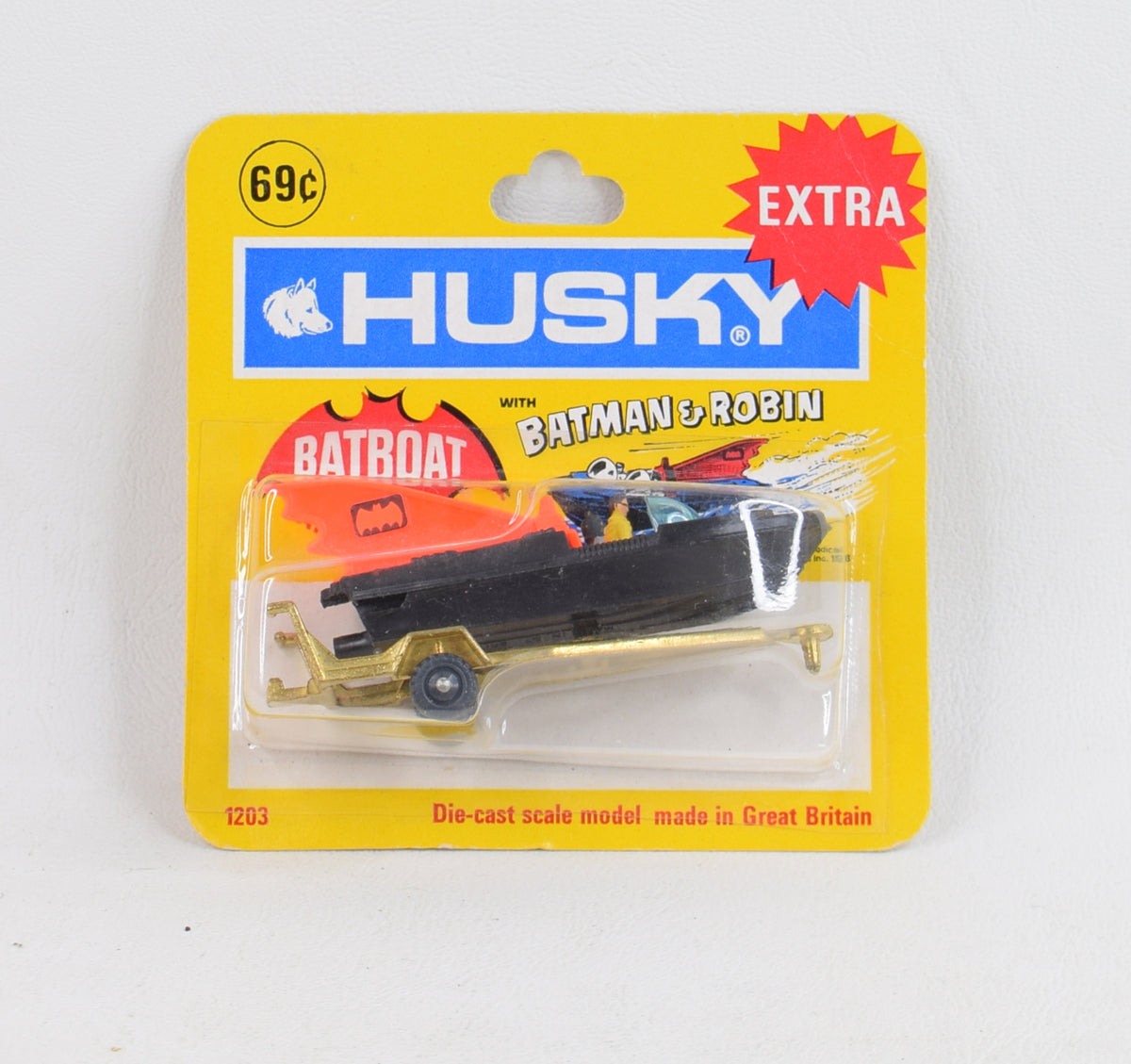 Husky model 1203 Batboat M.O.C (Rare card)