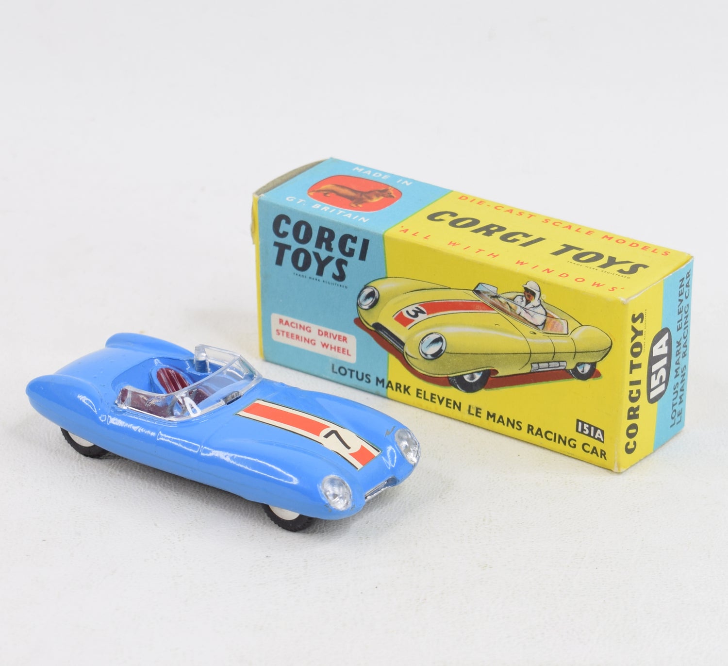 Corgi toys 151a Lotus Le Mans Virtually Mint/Lovely box