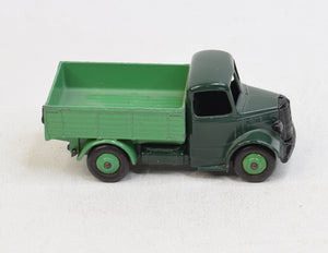 Dinky toys 25w Bedford Truck Very Near Mint 'Sileby' Collection