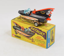 Corgi toys 107 Batboat 1st issue (shaped hubs) Virtually Mint/Nice box..