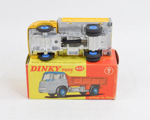 Dinky toy 435 Bedford TK Tipper Virtually Mint/Nice box