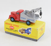 Dinky Toys 430 Commer Breakdown Virtually Mint/Boxed (blue metal hubs)
