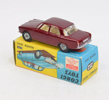 Corgi toys 252 Rover 2000 Virtually Mint/Boxed (Cast hubs)