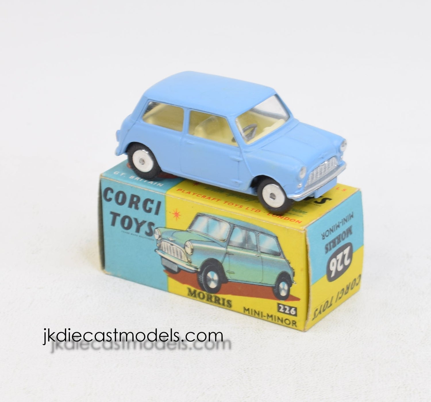 Corgi Toys 226 Mini Minor Virtually Mint/Nice box (Cream
