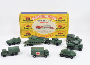 Matchbox G-5 Military Vehicles gift set Virtually Mint/Nice box 'Dryden Collection'