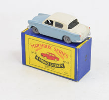 Matchbox Lesney 43 Hillman Minx MW/B2 box Virtually Mint/Lovely box