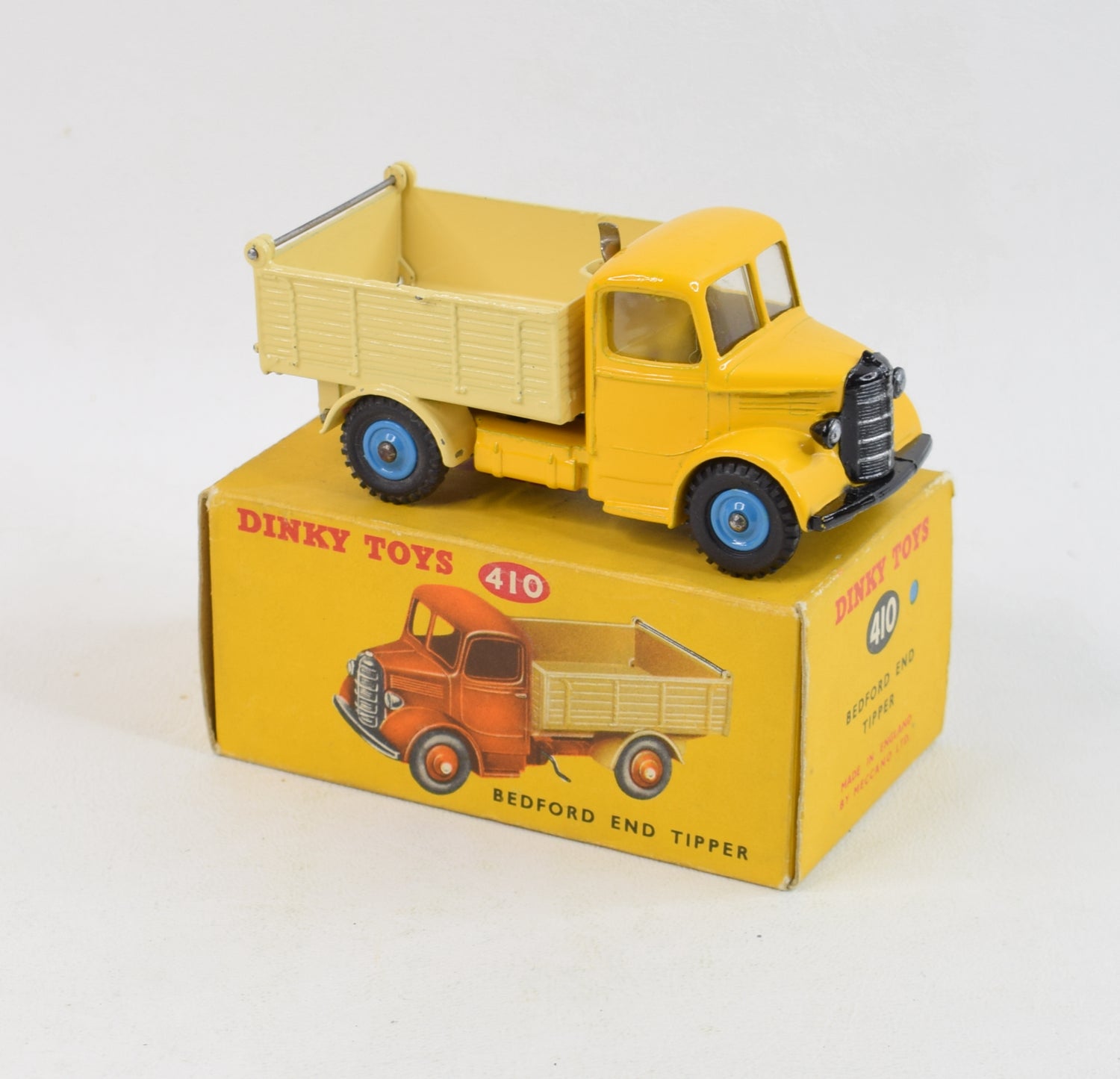 Dinky toys 410 Bedford End Tipper Very Near Mint/Boxed