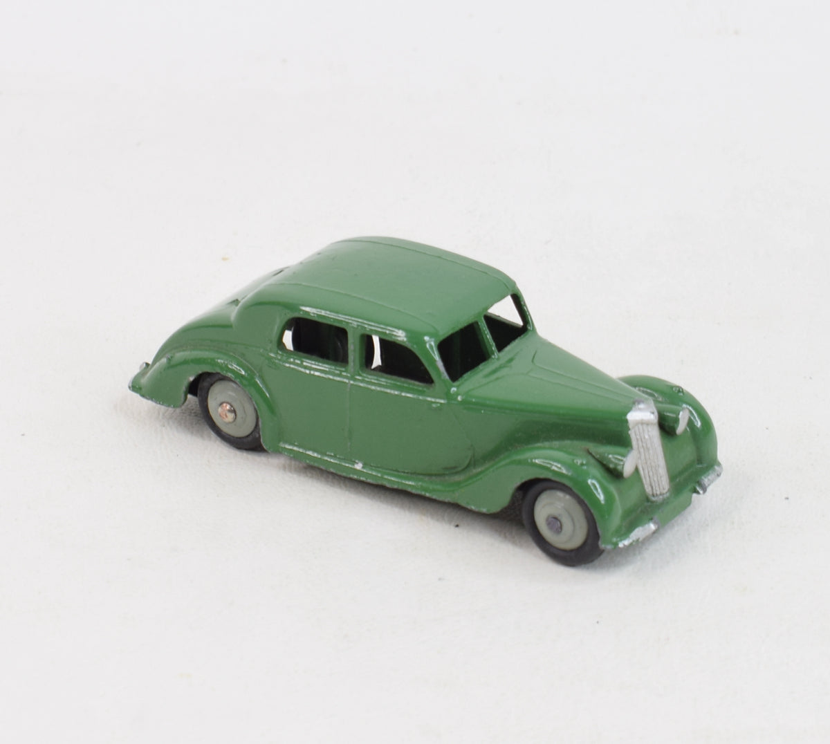 Dinky toy 40a Riley Saloon Very Near Mint 'Stockbridge Collection'