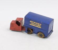 Dinky toys 33a & 33d Mechanical Horse with box van Very Near Mint