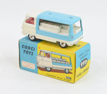 Corgi toys 466 Commer Milk Float Virtually Mint/Boxed