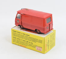 French Dinky 570p Fourgon 'Pompiers' Virtually Mint/Nice Box "The J. W Collection"