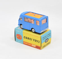 Corgi toys 471 Smith's-Karrier Mobile Canteen 'Patates Frites Virtually Mint/Nice box