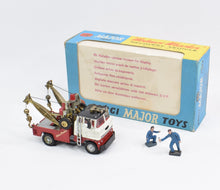 Corgi toys 1142 Holmes 'Wrecker' Very Near Mint/Boxed ''The Winchester Collection''