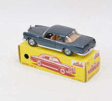 Solido 126 Mercedes 220 se  Mint/Lovely box
