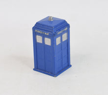 Spot-on L151 Police box Very Near Mint
