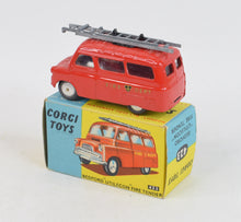 Corgi toys 423 Bedford 'Utilecon' Fire Tender Virtually Mint/Nice box