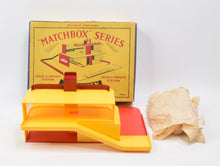 Matchbox Lesney Sales & Service station Virtually Mint/'C' Box (Hard to find version)