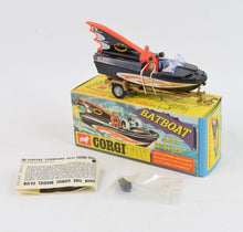 Corgi toys 107 Batboat 1st issue (purple screens) Virtually Mint/Lovely box