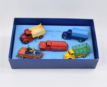 Dinky toys 2 Commercial Vehicles Virtually Mint/Boxed