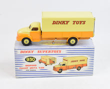 Dinky toys 930 Pallet-Jekta Van Virtually Mint/Boxed