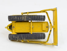 Spot-on 116 Caterpillar D.9 (Very light play wear)