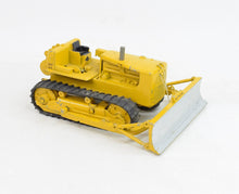Spot-on 116 Caterpillar D.9 (Very light play wear)