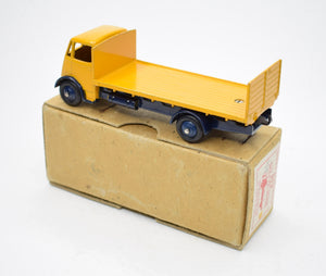 Dinky Guy 513 Guy With Tailboard Very Near Mint/Boxed (Yellow & Blue).