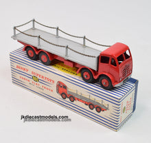 Dinky Toys 905 Very Near Mint/boxed (Plastic Hubs)