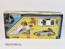 Corgi toys Gift set 22 James Bond Mint/Boxed