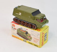 Dinky toys 353 SHADO 2 Mobile Virtually Mint/Boxed (Smooth roof)