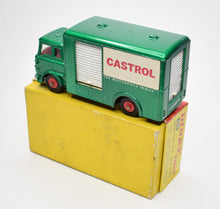 Dinky toys 450 Bedford 'Castrol, Very Near Mint/Boxed