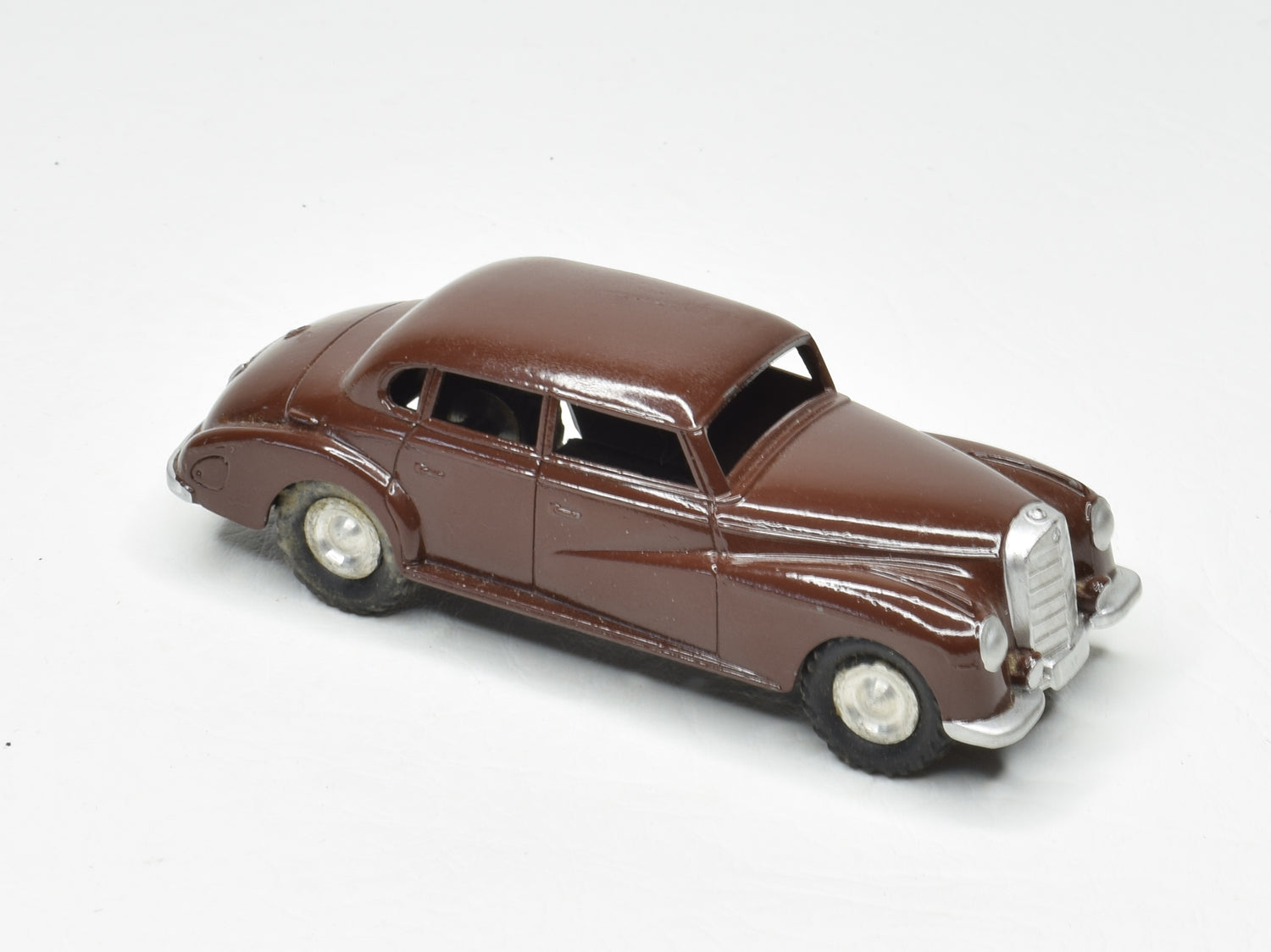 Marklin 5524/1S Mercedes 300 Mint/No box (Dark brown)