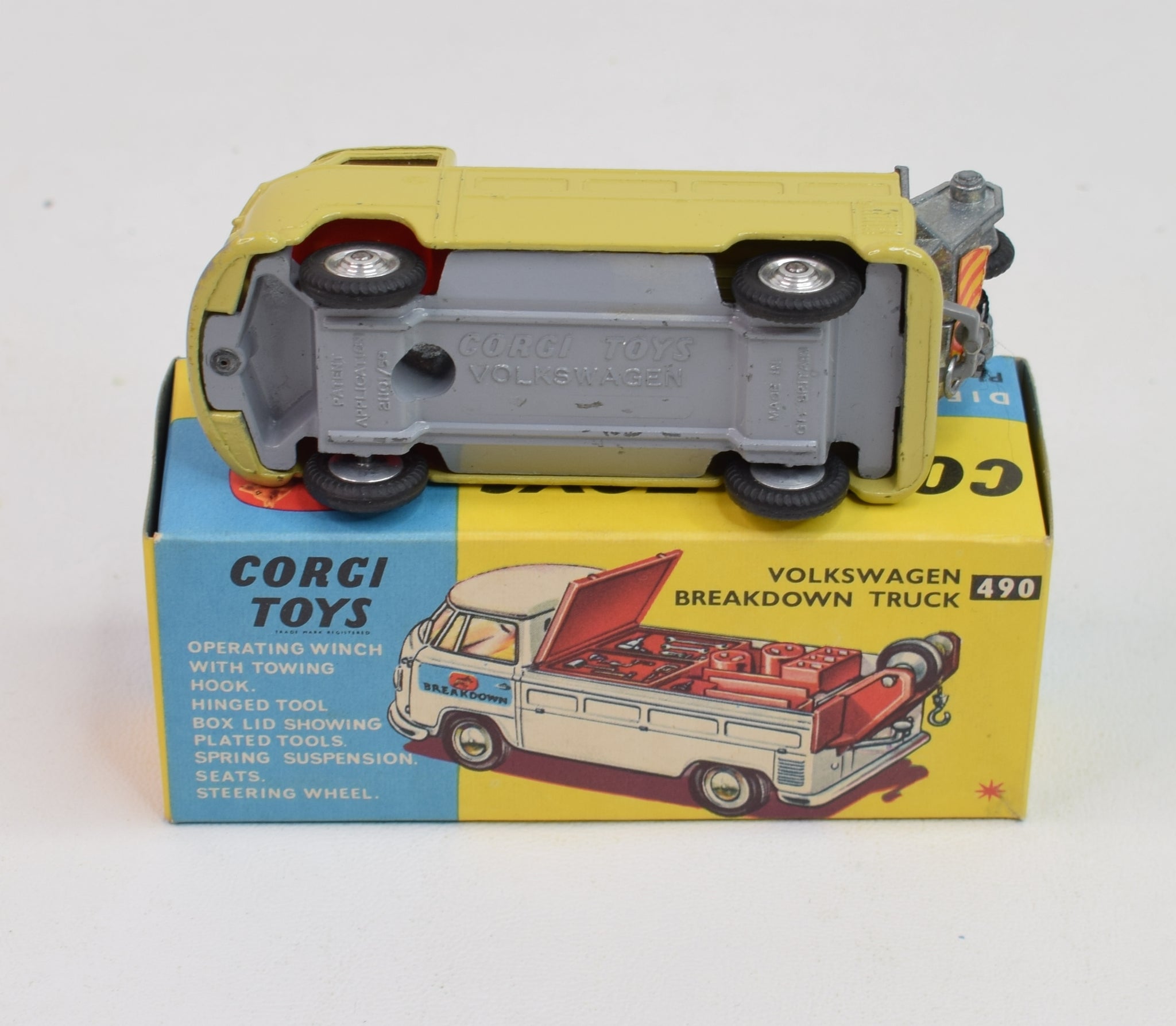 CORGI TOYS 490 VOLKSWAGEN BRAKEDOWN TRUCK BOXED EXCELLENT