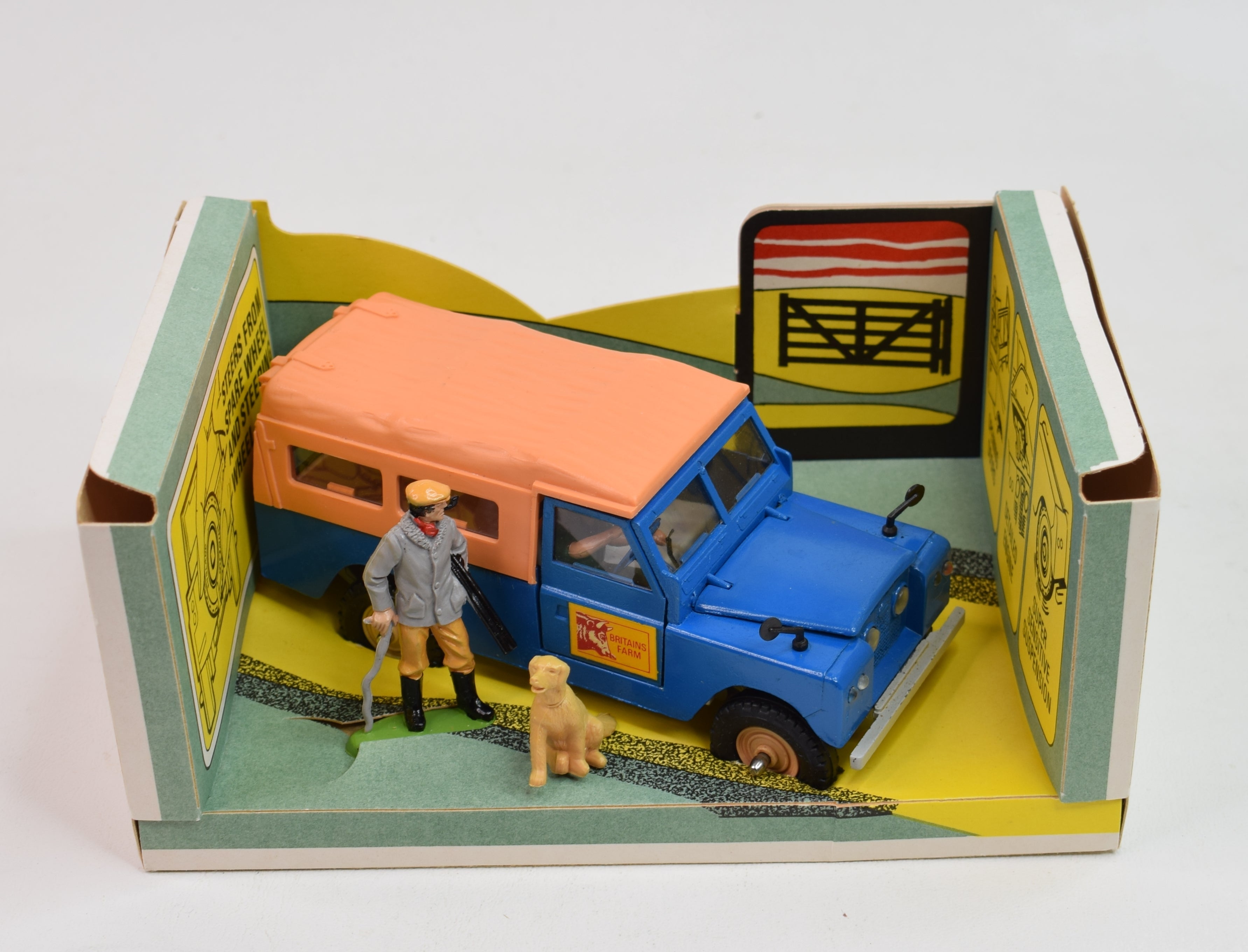 Toy Farm Land Rover Britains 9576 Farm Land Rover Very Near Mint/Boxed – JK DIE-CAST MODELS