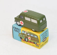Corgi toys 414 Military Bedford Ambulance Virtually Mint/Lovely box