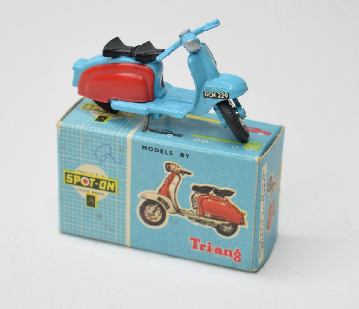 Spot-on 229 Lambretta Virtually Mint/Boxed.