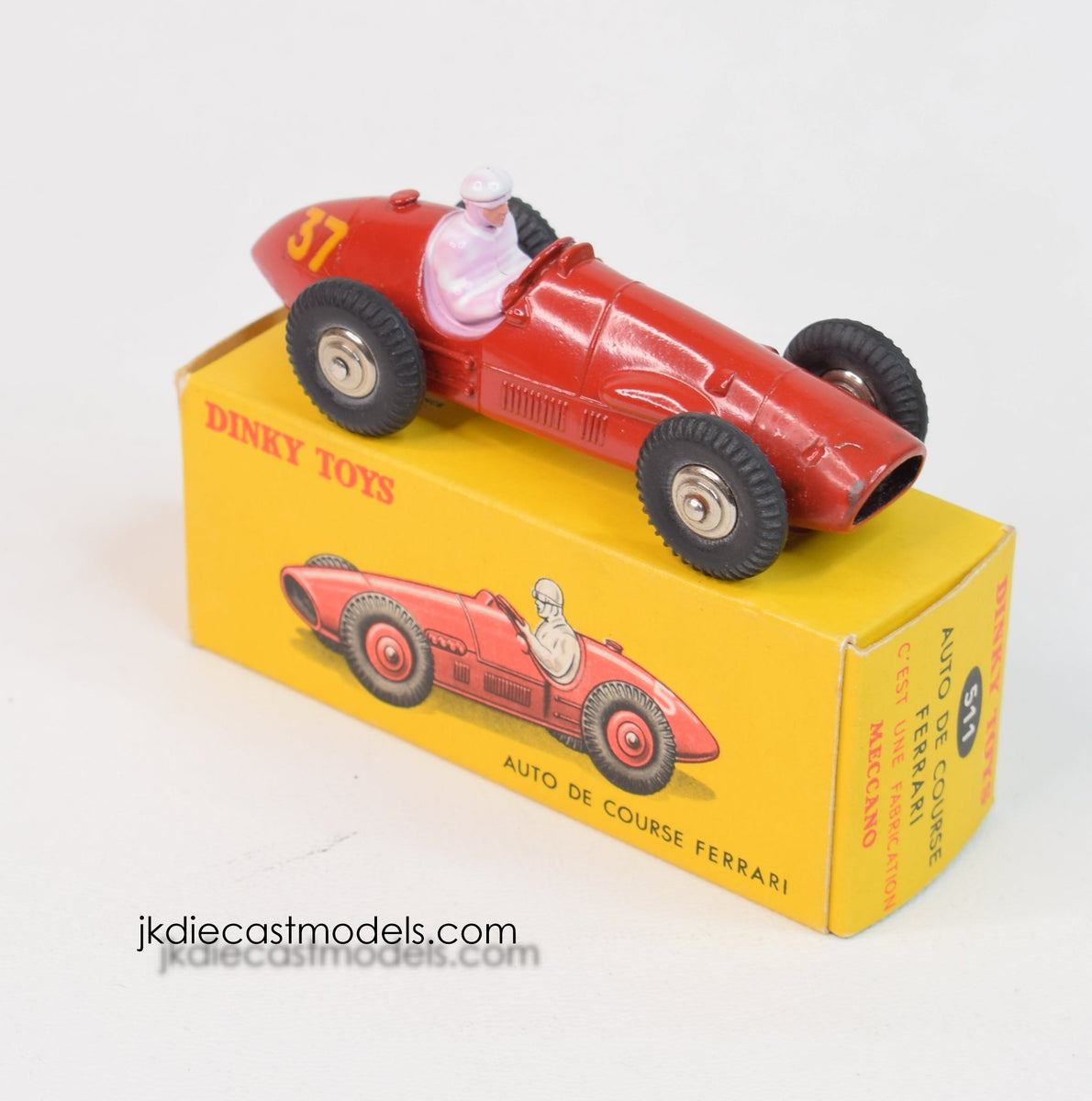 Dinky Toys 511 Auto de Course Ferrari Virtually Mint/Nice box
