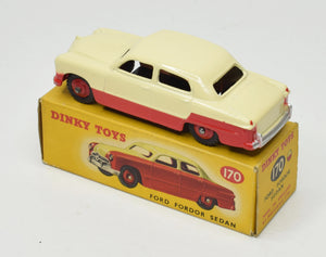 Dinky toys 170 Ford Fordor Very Near Mint/Boxed