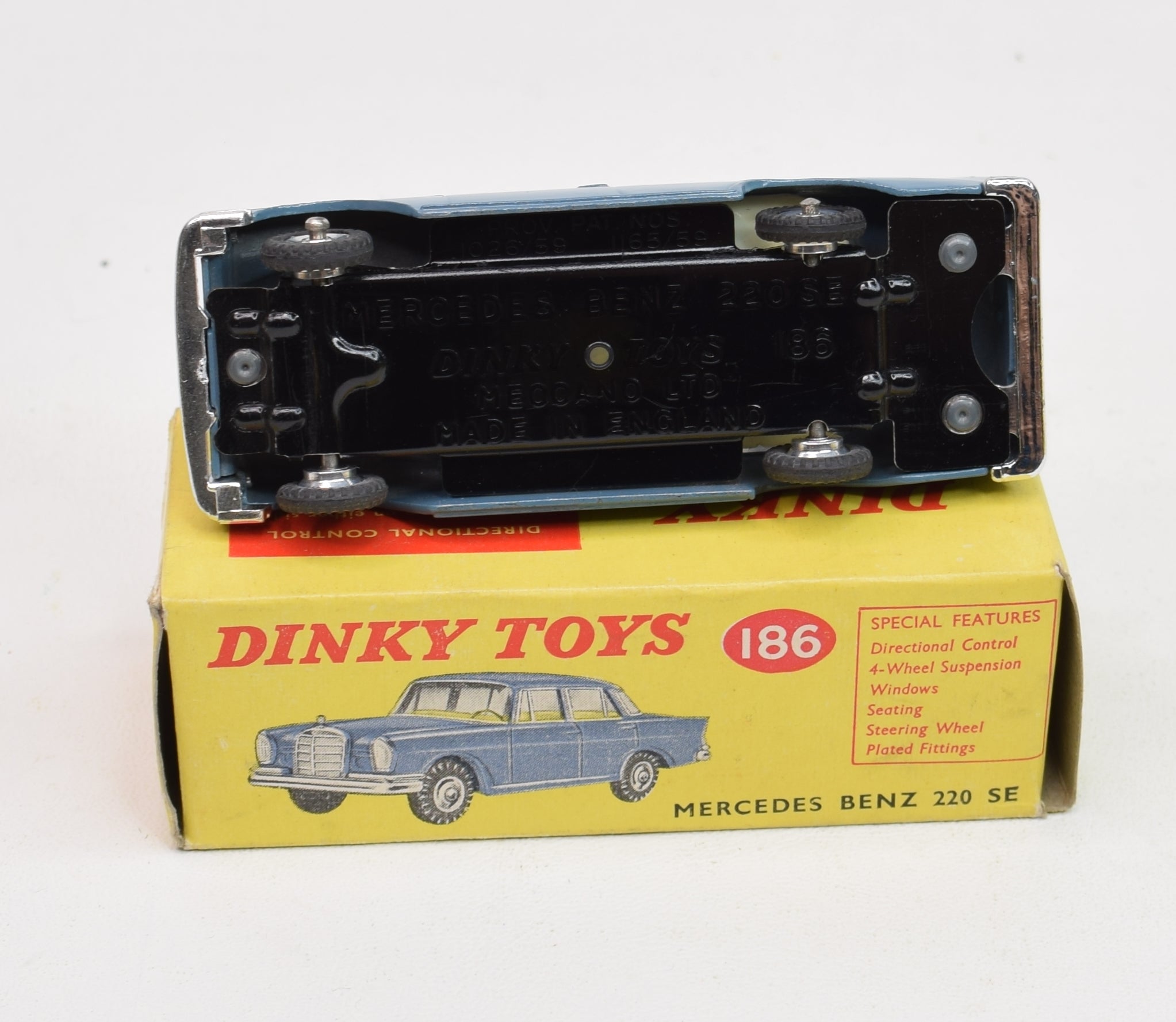 Dinky toys 186 Mercedes Benz 220 se Virtually Mint/Boxed 'Ribble 