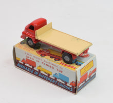 Kemlow Bedford S type Flat bed lorry Very Near Mint/Boxed