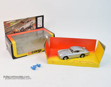 Corgi toys 271 Virtually Mint/Boxed (Cream interior)