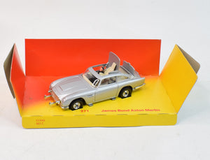 Corgi toys 271 Virtually Mint/Boxed (Cream interior)