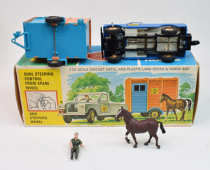 Britain's 9575 Land-Rover & Horse box Very Near Mint/Boxed